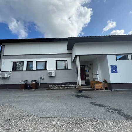 Maisa's Huoltotie Apartament Vierema